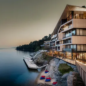 Boutique & Design Navis - Small Luxury Of The World Опатия